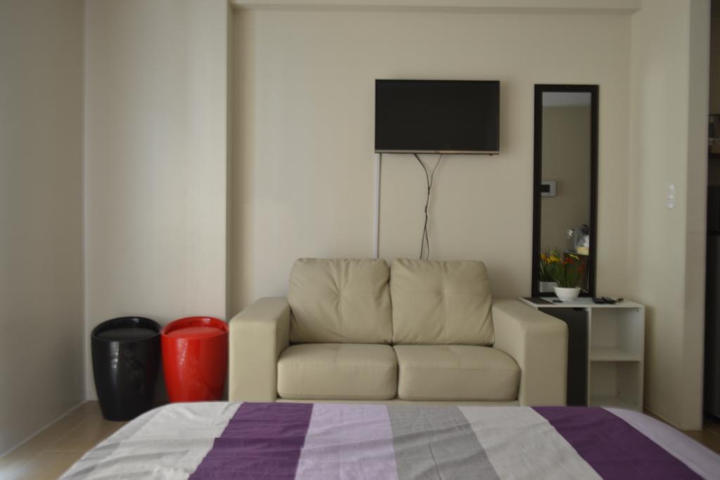 Daichi Place Newport Boulevard Manilla Buitenkant foto